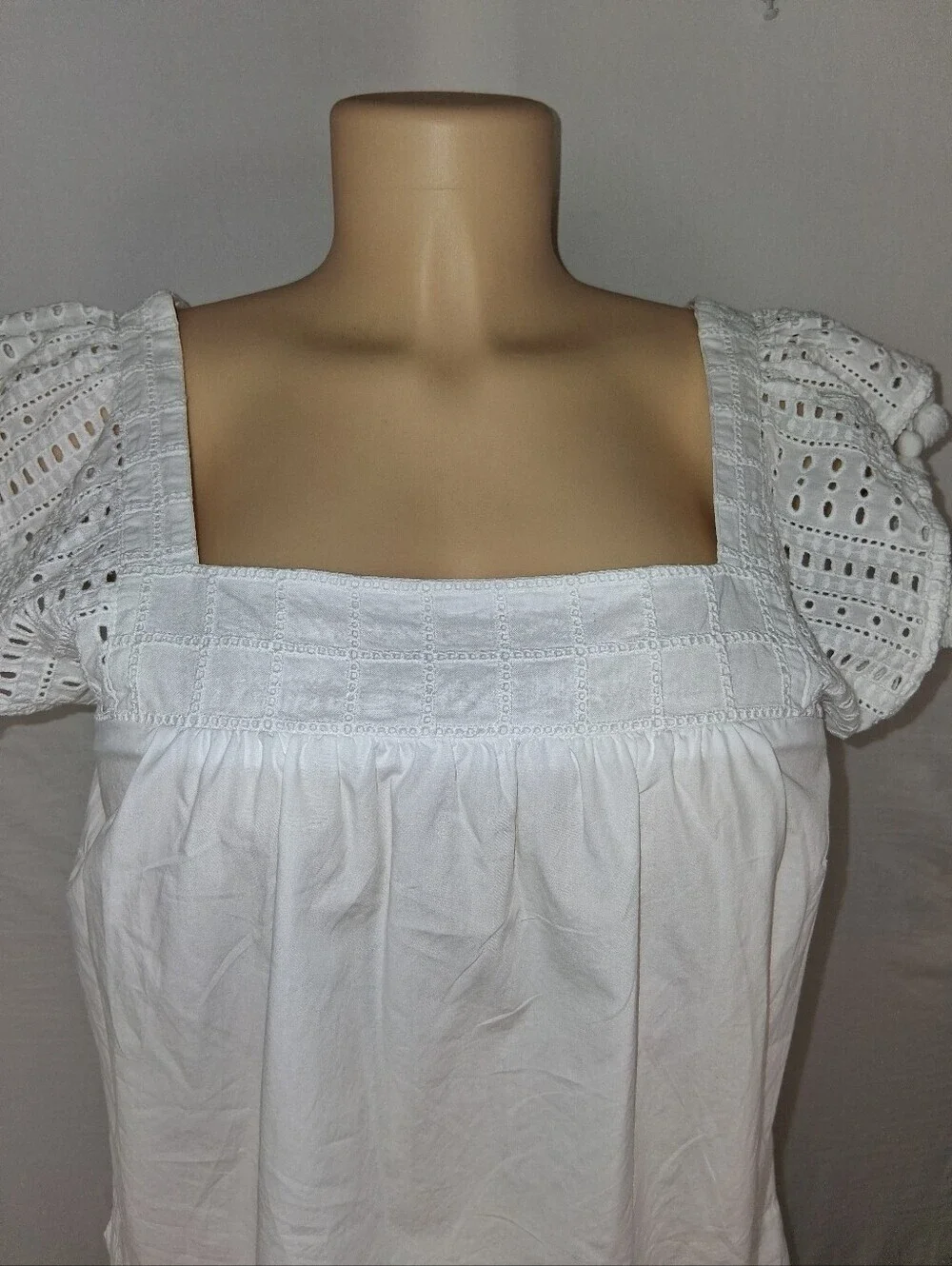 J. Crew White Square-Neck Crochet Sleeve Blousesize 2